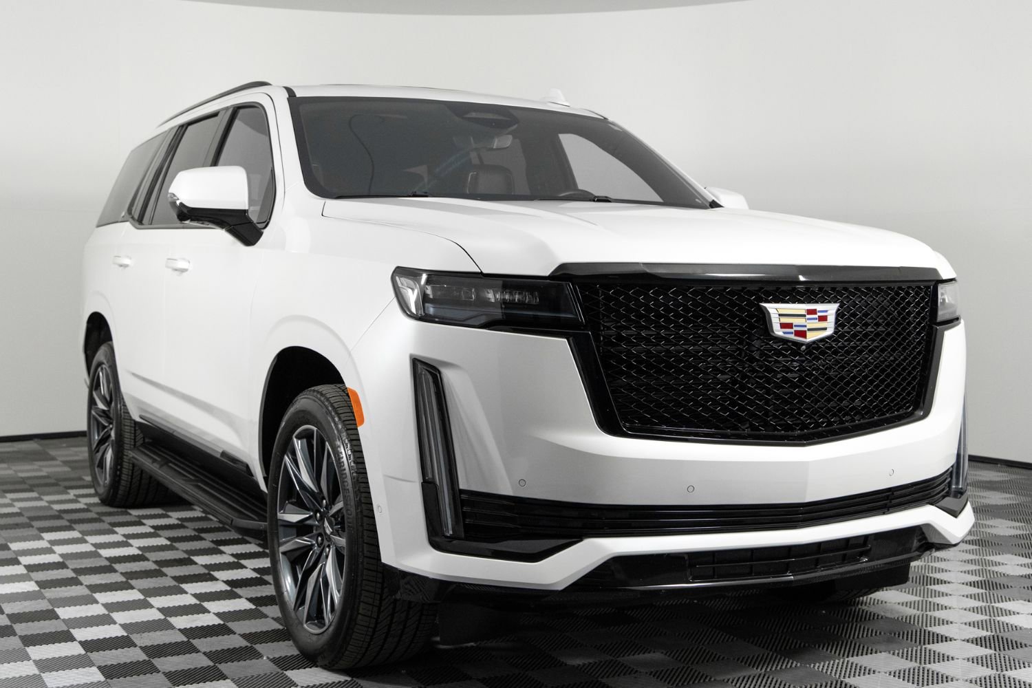 Used 2021 Cadillac Escalade Sport w/ Heavy-Duty Trailer Package image 10