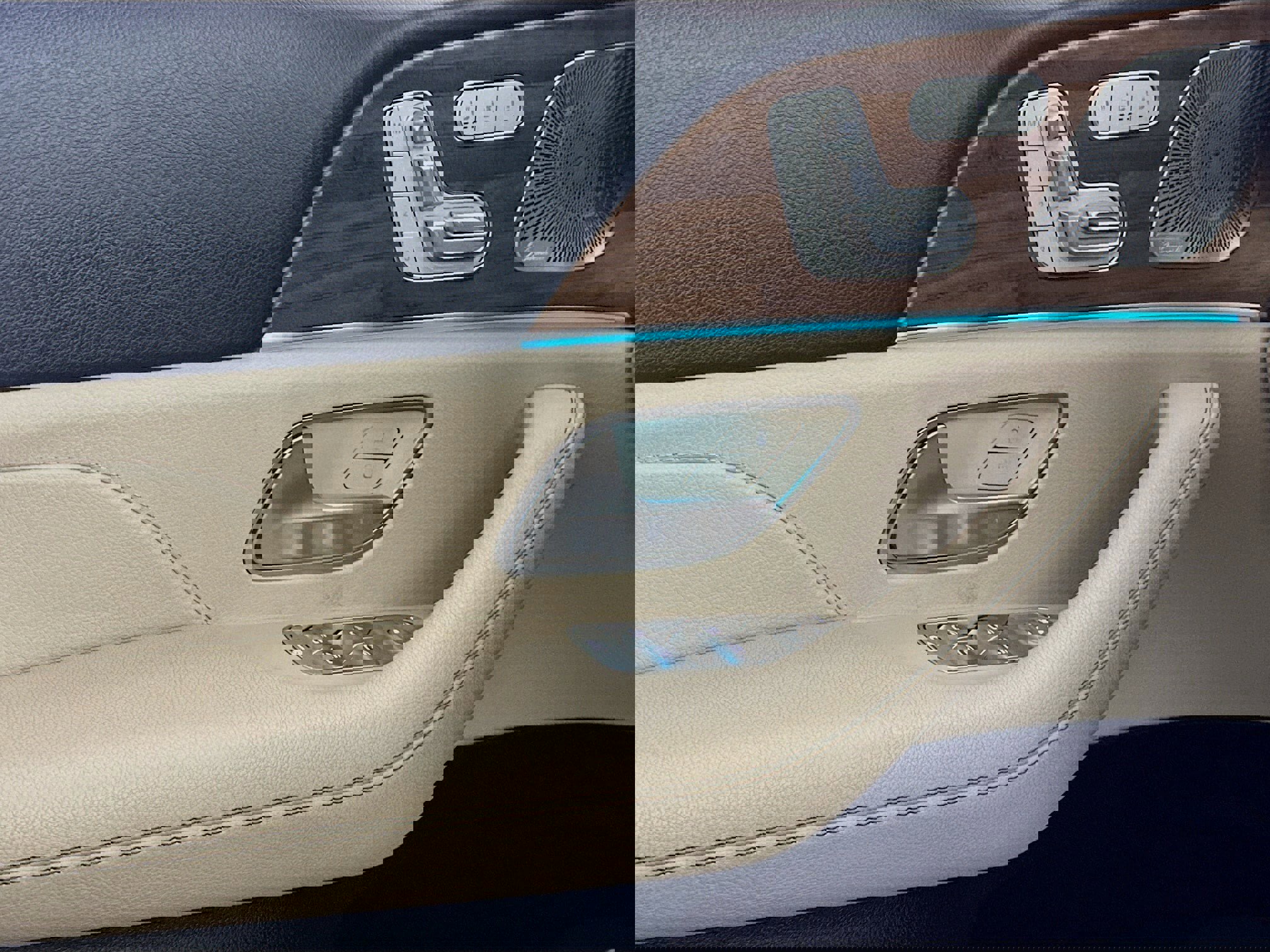 Used 2022 Mercedes-Benz GLE 350 GLE 350 AMG Line Night Premium w/ AMG Line Exterior image 15