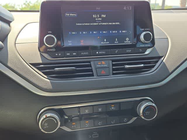 Used 2024 Nissan Altima 2.5 S FWD image 26