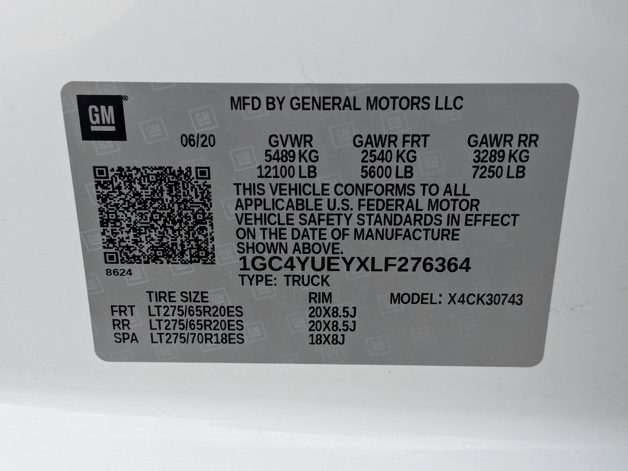 Used 2020 Chevrolet Silverado 3500 LTZ AWD/4WD image 31