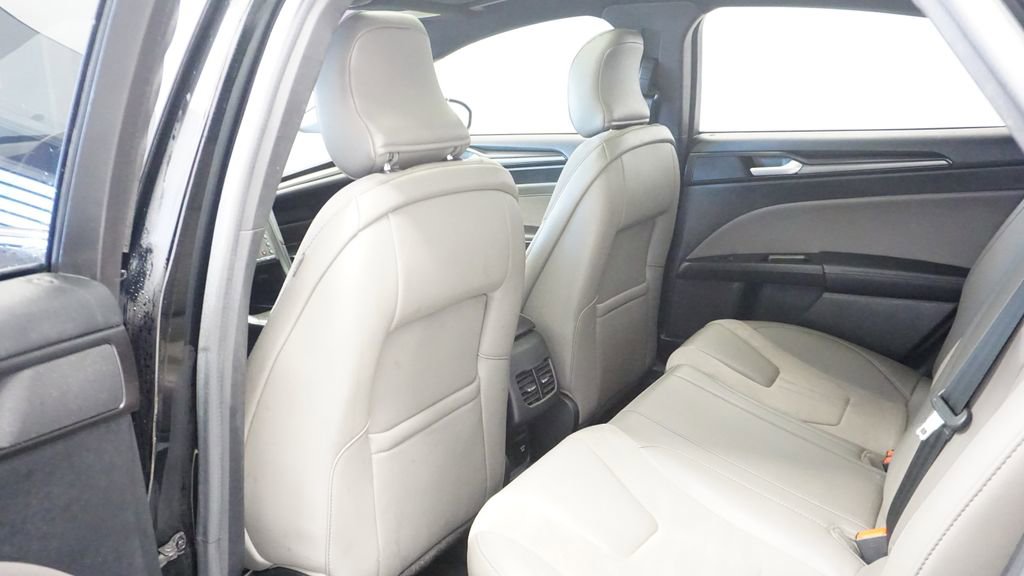 Used 2017 Ford Fusion Sport w/ Equipment Group 401A image 18