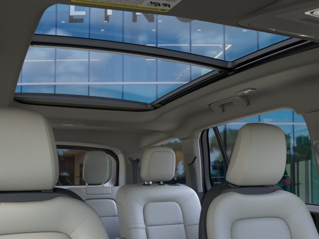 New 2026 Lincoln Aviator 2WD image 22