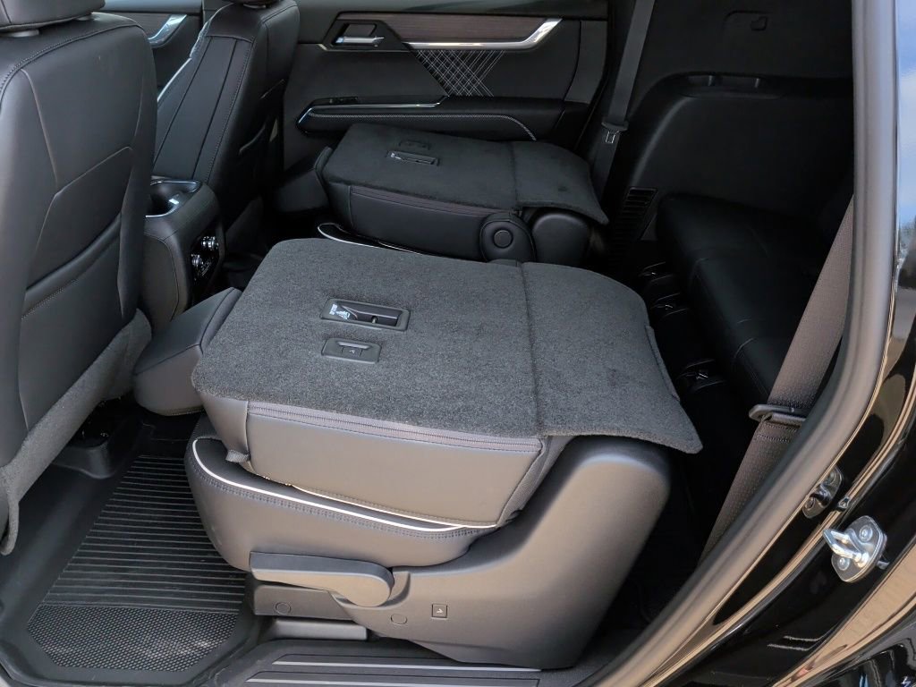 New 2026 GMC Acadia Denali w/ Super Cruise Package image 37