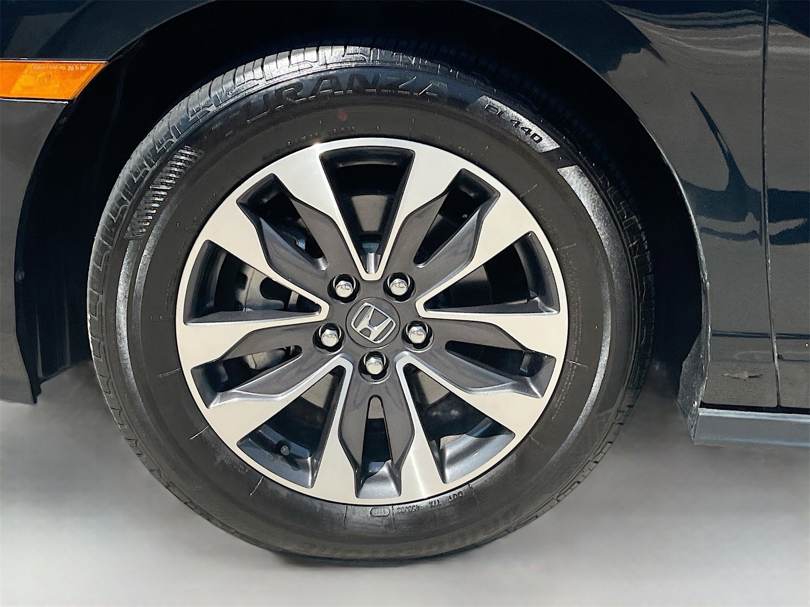 Used 2024 Honda Odyssey EX-L image 32