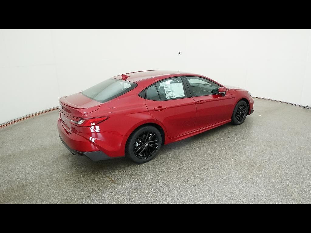 Used 2026 Toyota Camry SE FWD image 46