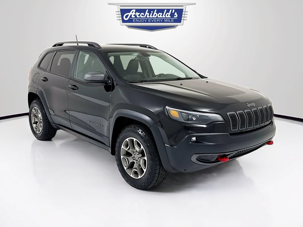 Used 2020 Jeep Cherokee Trailhawk AWD/4WD image 1