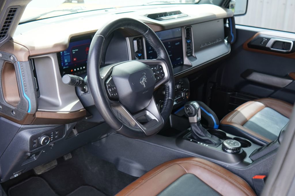 Used 2021 Ford Bronco Outer Banks w/ Sasquatch Package AWD/4WD image 14