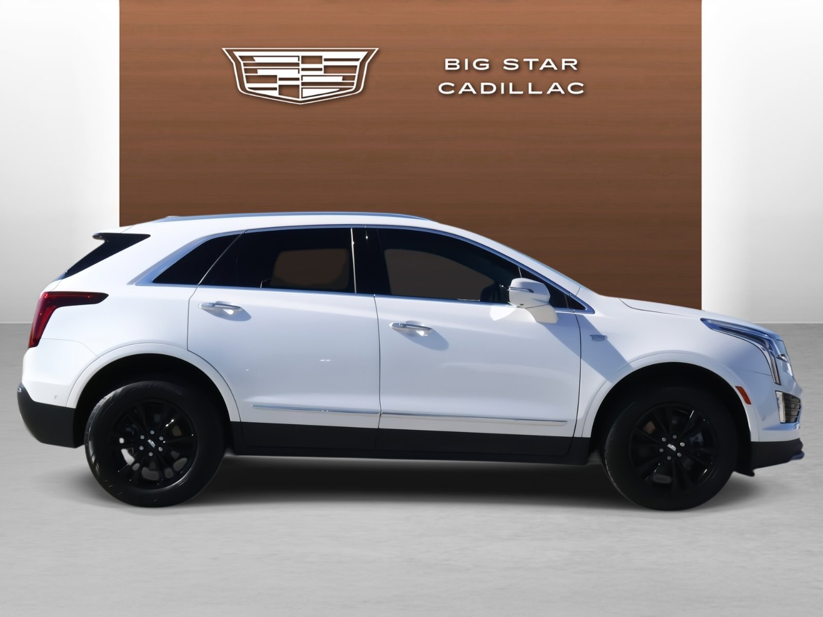 Certified 2022 Cadillac XT5 Premium Luxury w/ Technology Package image 6