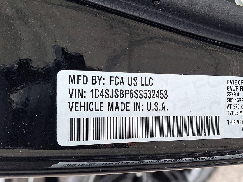 New 2025 Jeep Wagoneer L Series II w/ Premium Group I image 18