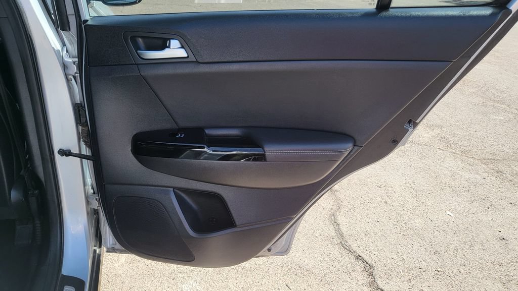 Used 2020 Kia Sportage SX FWD image 20