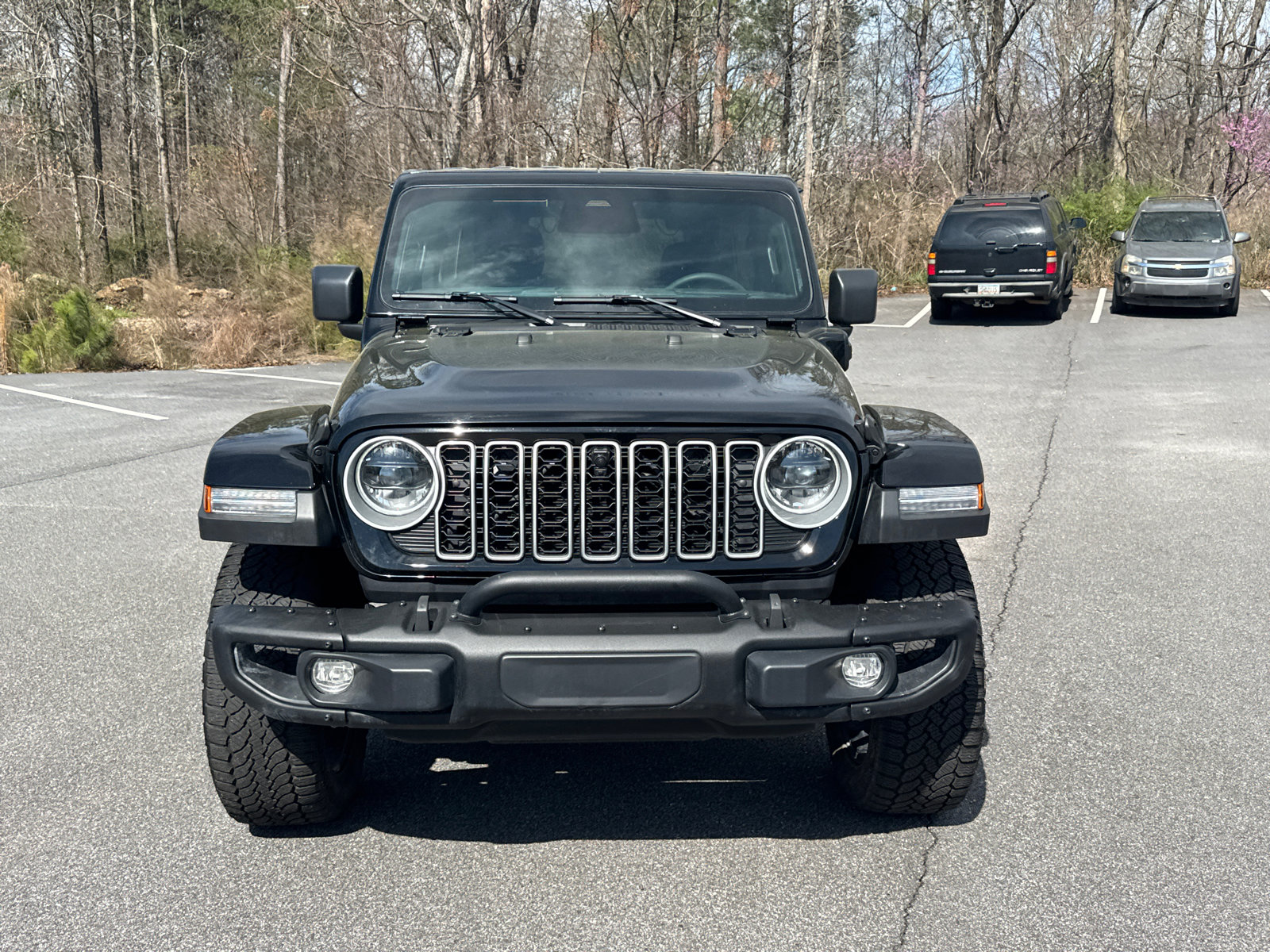 Used 2025 Jeep Wrangler Unlimited Sahara AWD/4WD video 2