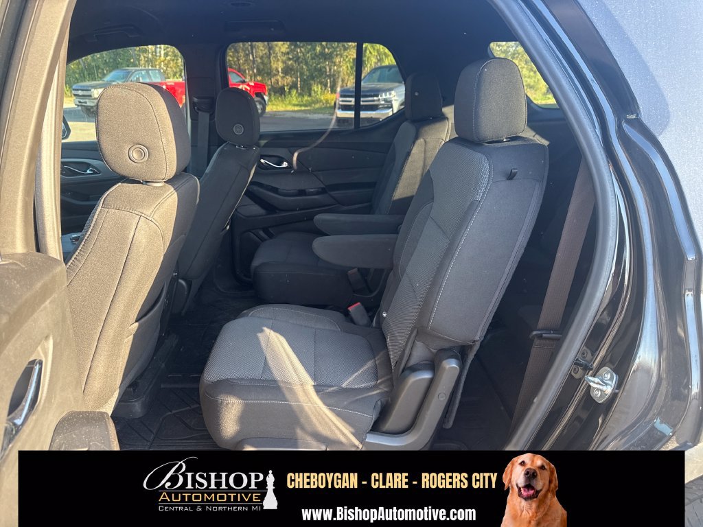 Used 2023 Chevrolet Traverse LT w/ LPO, Floor Liner Package AWD/4WD image 15
