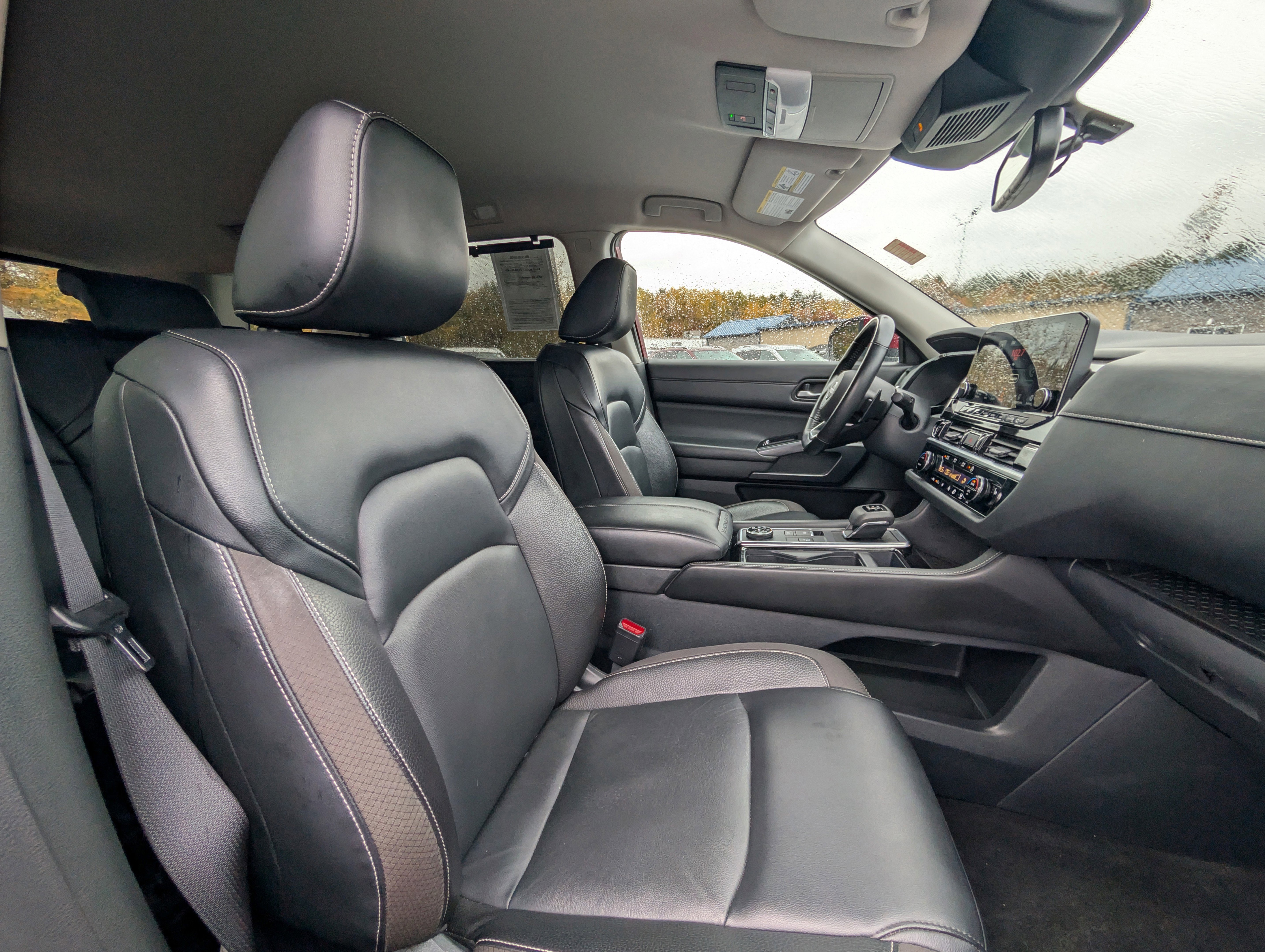 Used 2022 Nissan Pathfinder SL image 46