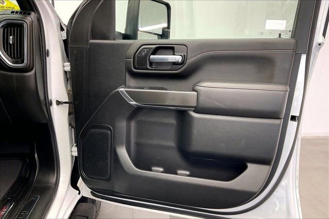 Used 2022 GMC Sierra 2500 AT4 image 26