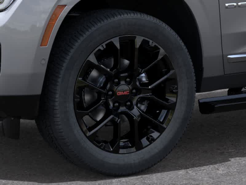 New 2026 GMC Yukon XL Denali w/ Denali Reserve Package AWD/4WD image 9
