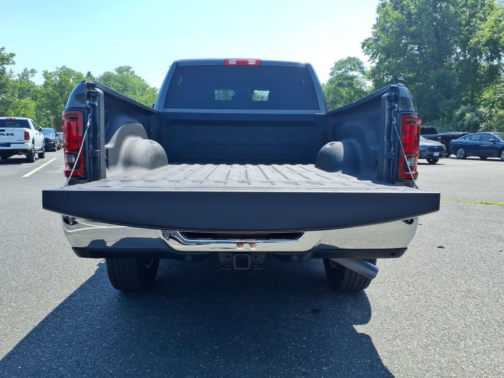 Certified 2025 RAM 2500 Big Horn AWD/4WD image 16