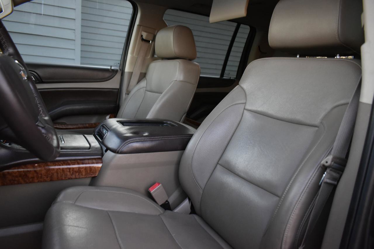 Used 2015 Chevrolet Suburban LTZ image 25