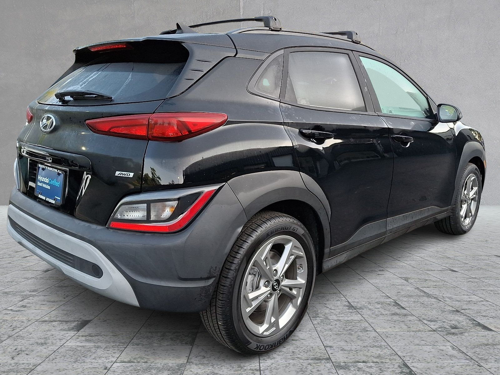 Certified 2023 Hyundai Kona SEL AWD/4WD image 5