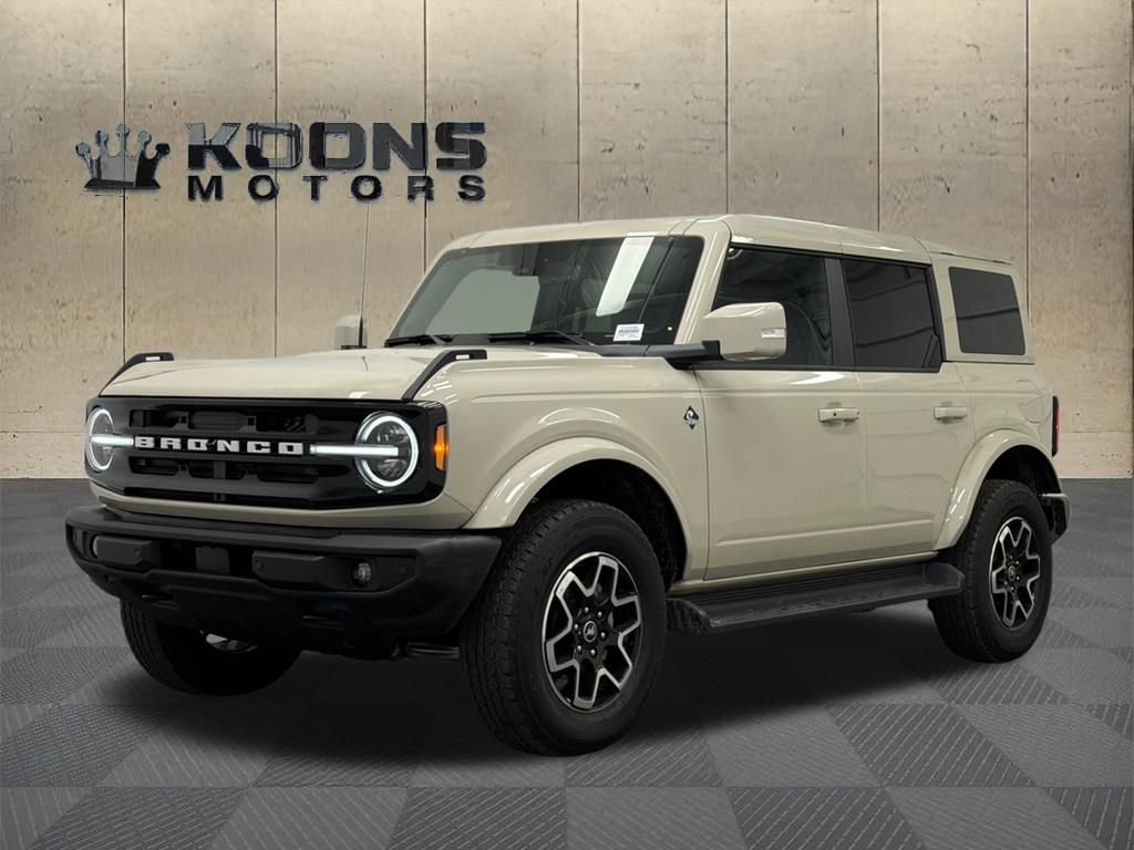 New 2025 Ford Bronco Outer Banks