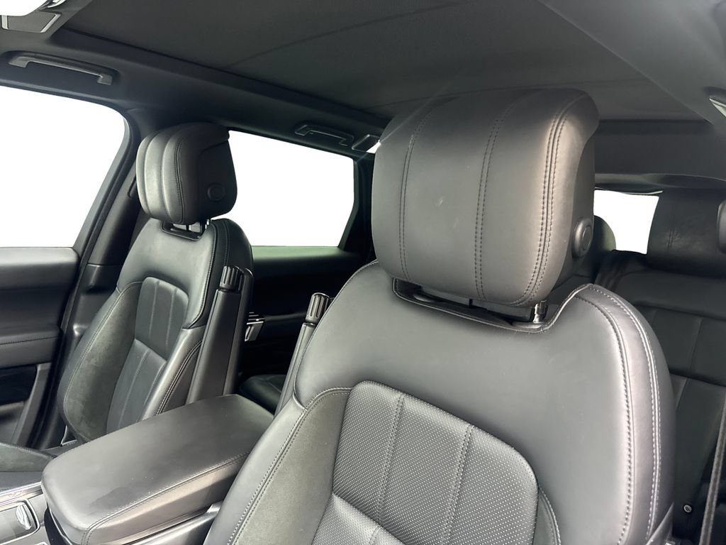 Used 2022 Land Rover Range Rover Sport HST AWD/4WD image 28