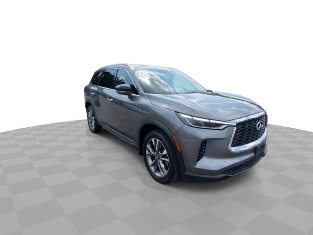Used 2023 INFINITI QX60 Luxe w/ Vision Package AWD/4WD image 4
