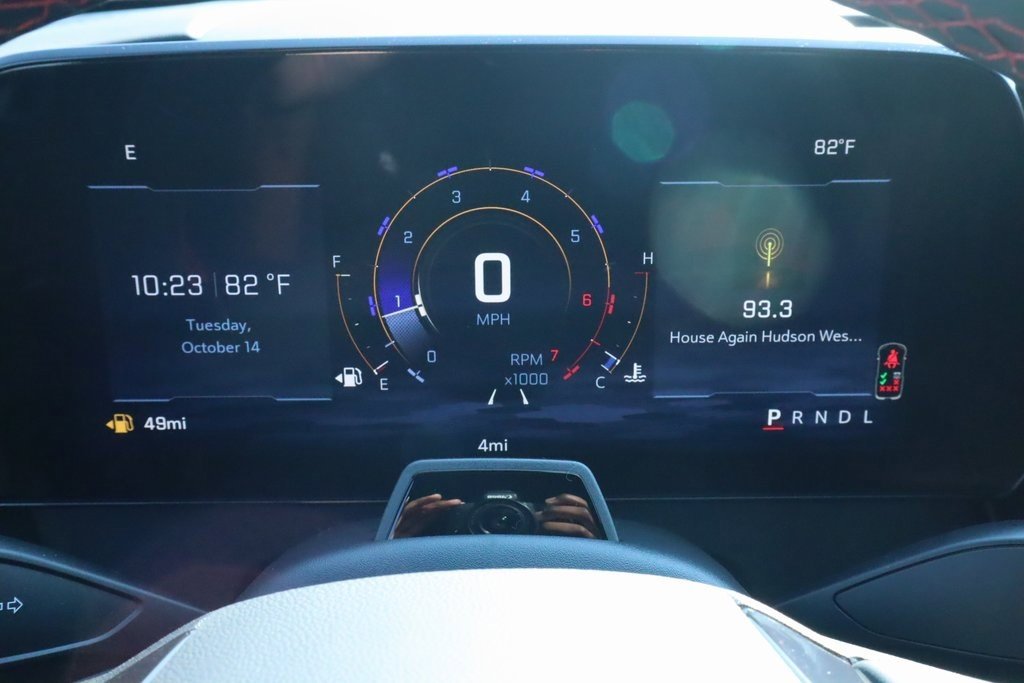 New 2026 Chevrolet Traverse RS image 4