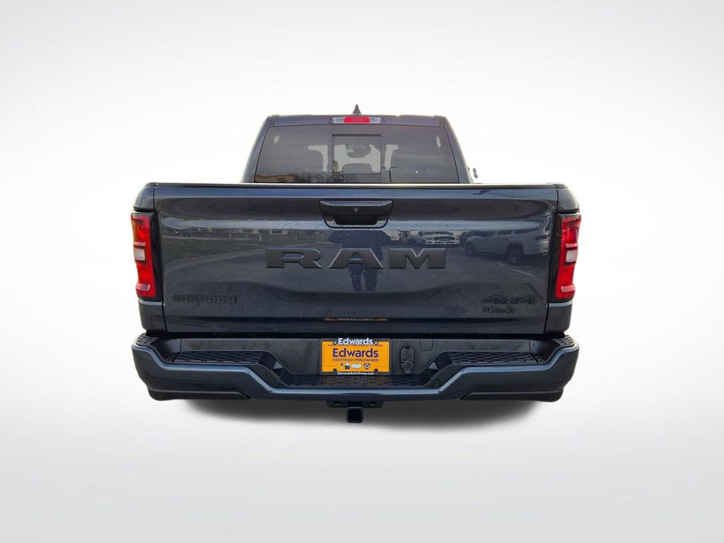 Used 2025 RAM 1500 Big Horn AWD/4WD image 4