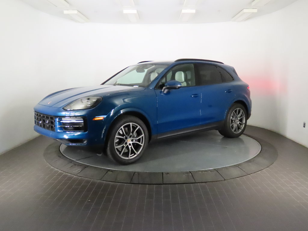 Certified 2025 Porsche Cayenne