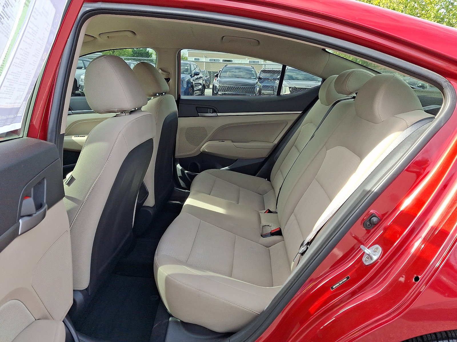 Used 2017 Hyundai Elantra SE FWD image 11