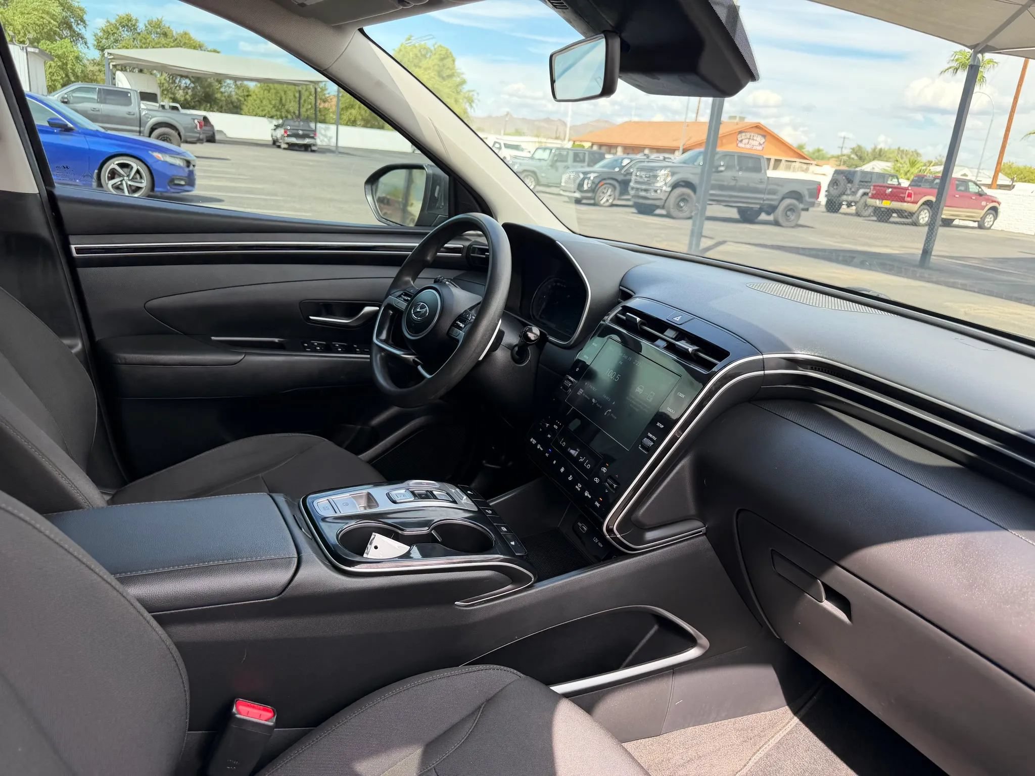 Used 2022 Hyundai Tucson Blue AWD/4WD image 26
