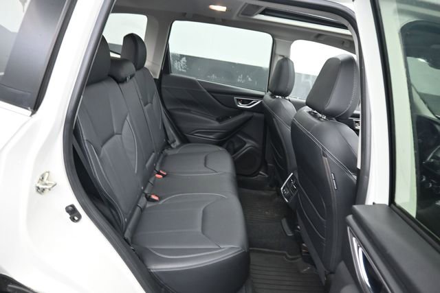 Used 2019 Subaru Forester Limited AWD/4WD image 8