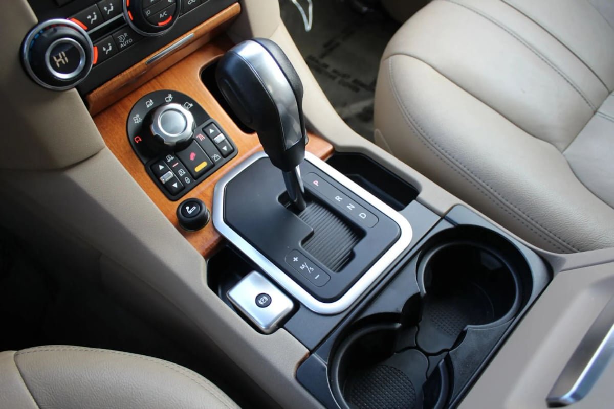 Used 2010 Land Rover LR4 HSE AWD/4WD image 14