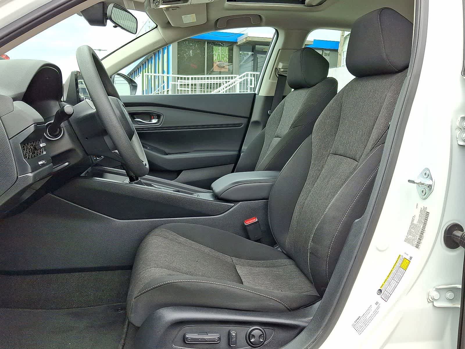 Used 2024 Honda Accord EX image 25