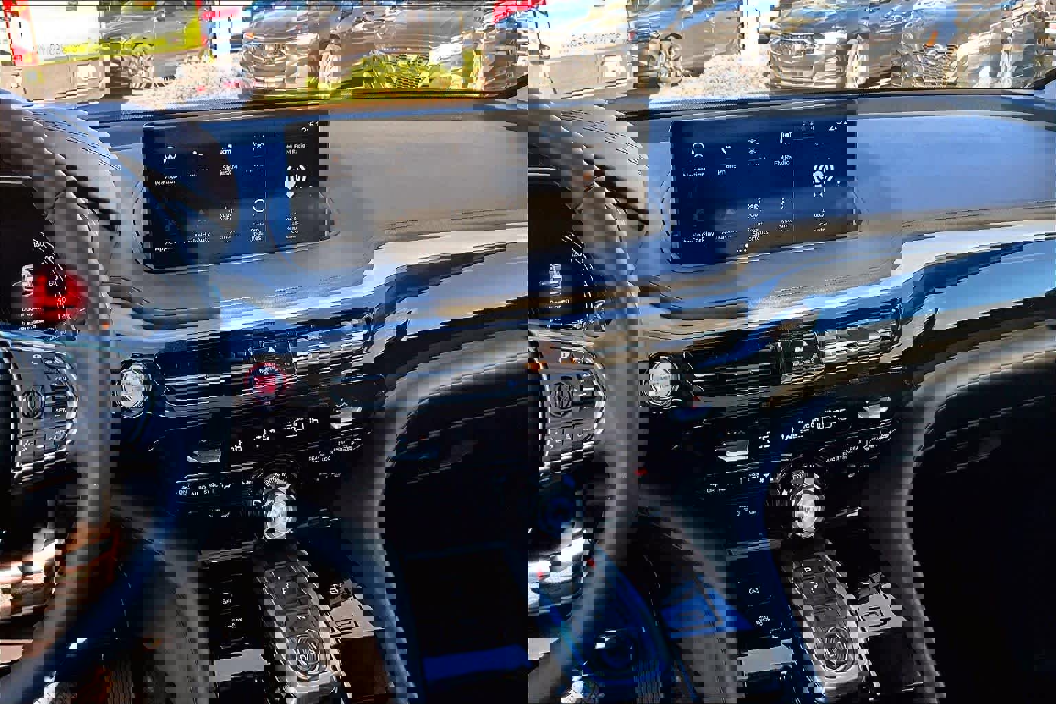 Used 2023 Acura MDX SH-AWD w/ Technology Package image 6