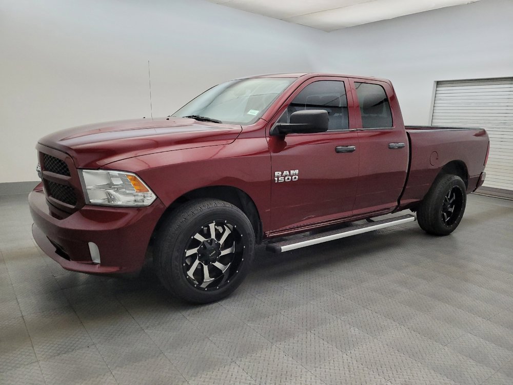 Used 2016 RAM 1500 Express RWD image 2
