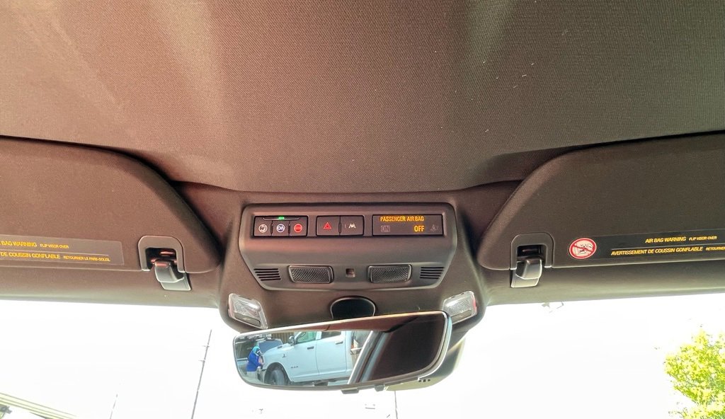 Used 2024 Chevrolet Corvette Stingray Convertible w/ Z51 Performance Package image 28