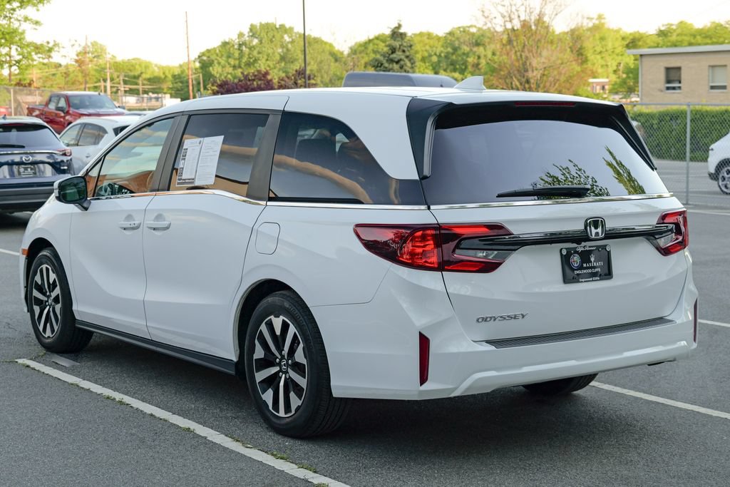 Used 2025 Honda Odyssey EX-L image 5
