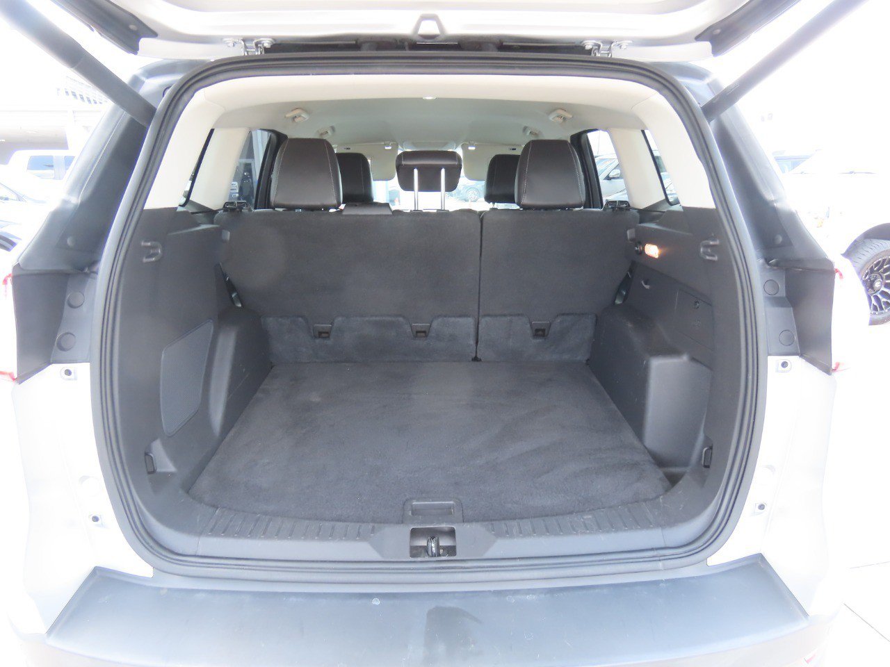 Used 2016 Ford Escape Titanium FWD image 14