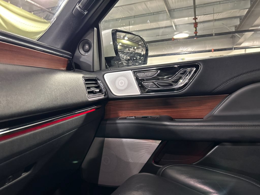 Certified 2023 Lincoln Navigator L Reserve AWD/4WD image 19