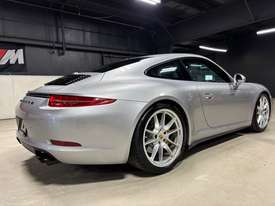 Used 2015 Porsche 911 Carrera GTS image 26