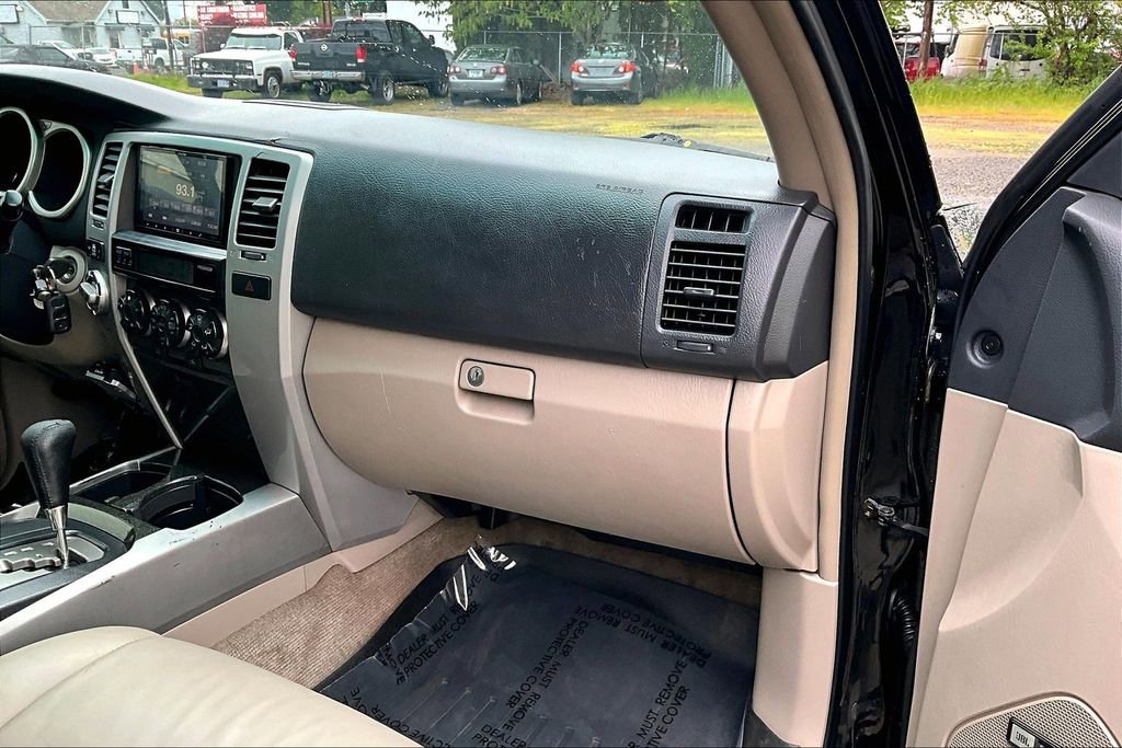 Used 2003 Toyota 4Runner Limited AWD/4WD image 19