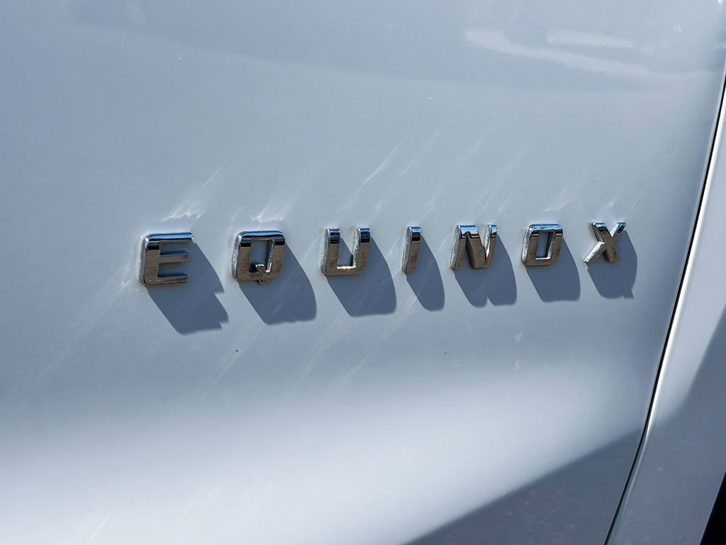 Used 2022 Chevrolet Equinox LS w/ LS Convenience Package image 11