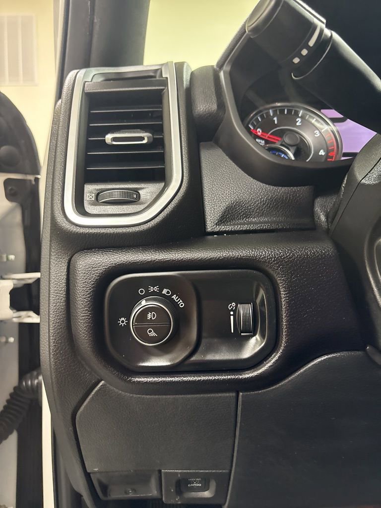 Used 2022 RAM 2500 Big Horn w/ Level C Equiment Group image 11