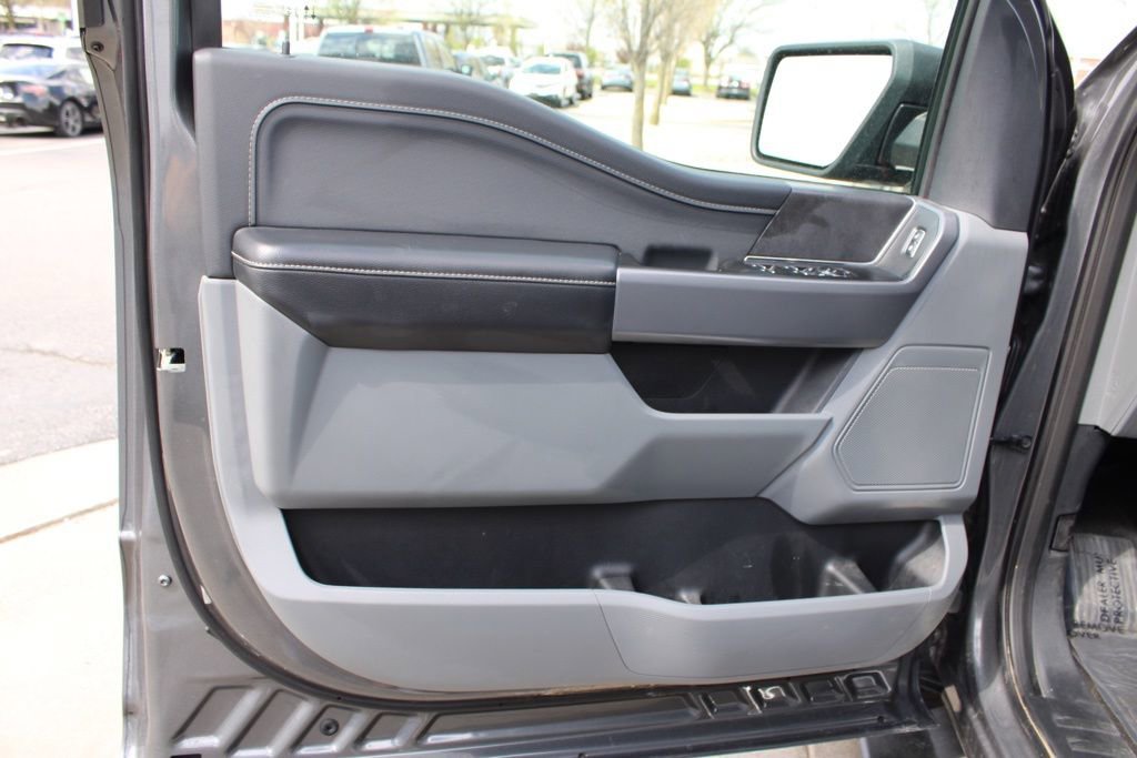 Used 2025 Ford F150 XLT w/ Equipment Group 301A Standard image 18