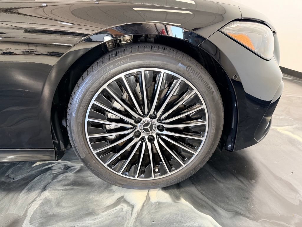 Used 2025 Mercedes-Benz CLE 450 4MATIC Cabriolet image 25