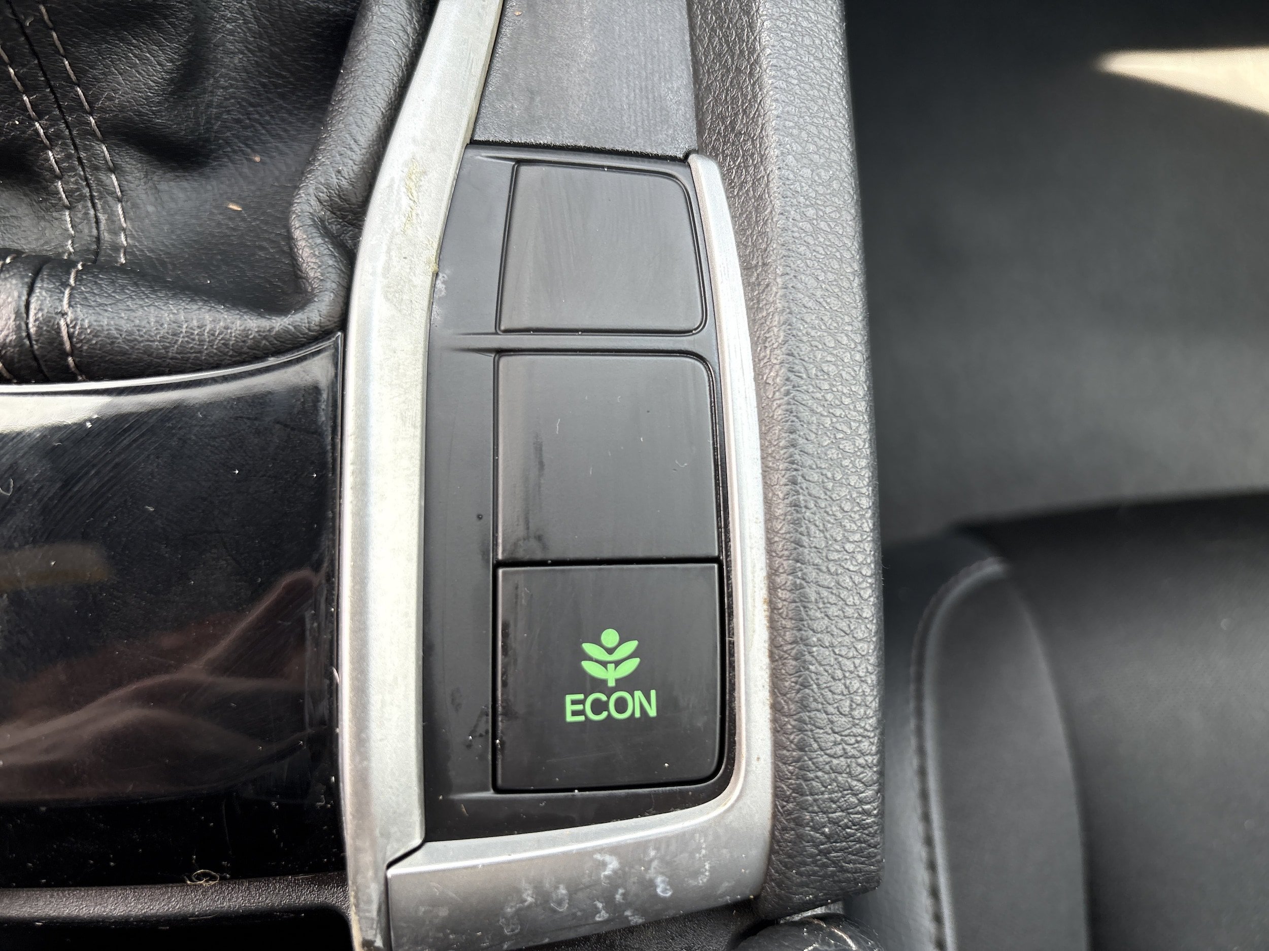 Used 2020 Honda Civic Sport image 30