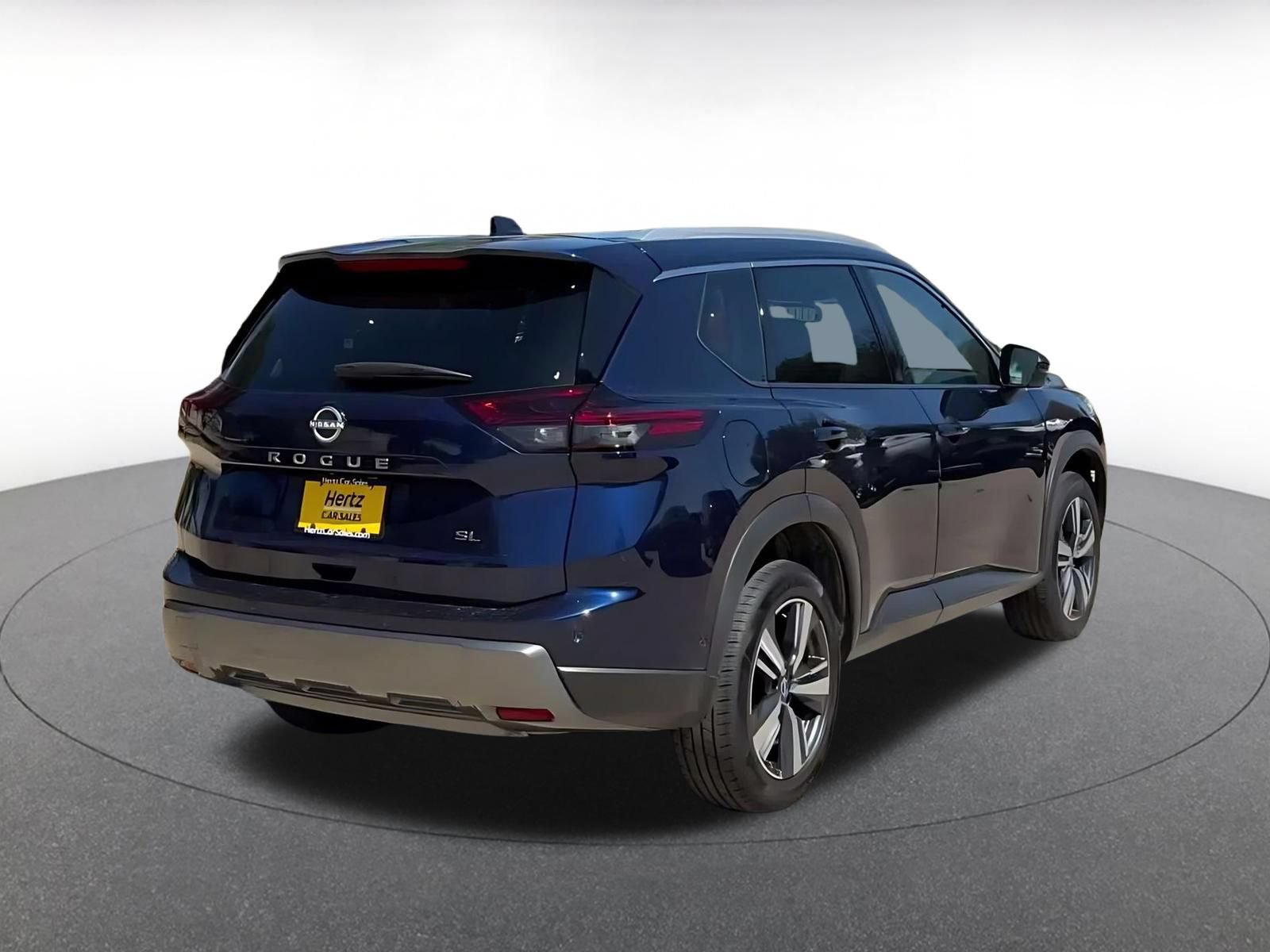 Used 2026 Nissan Rogue SL FWD image 13