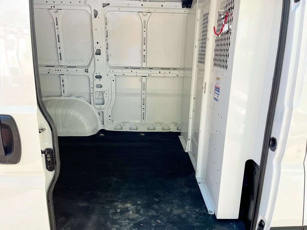 Used 2025 RAM ProMaster 1500 FWD image 24