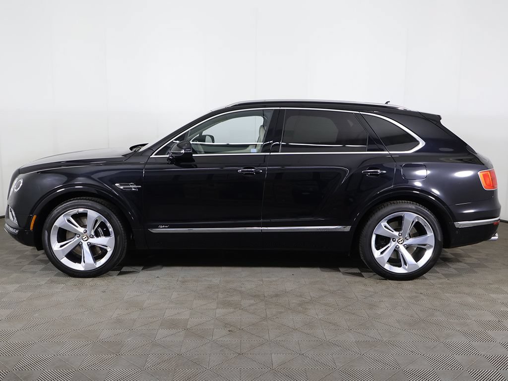 Used 2020 Bentley Bentayga Plug-In Hybrid AWD/4WD image 23