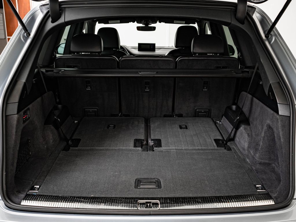 Used 2018 Audi Q7 3.0T Prestige w/ Prestige Package image 21